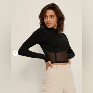 NA-KD Mesh Top